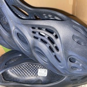 Yeezy foam runners size 7 barely worn. Too small for me.